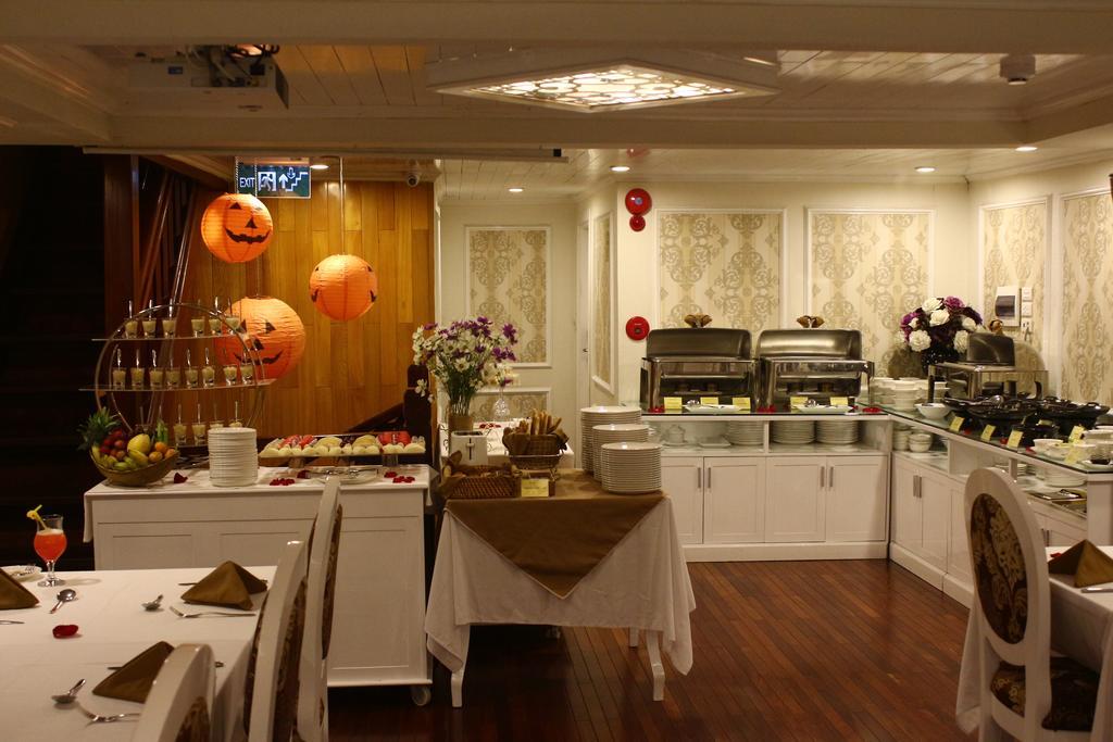 Signature Halong Cruise Ha Long Exterior foto