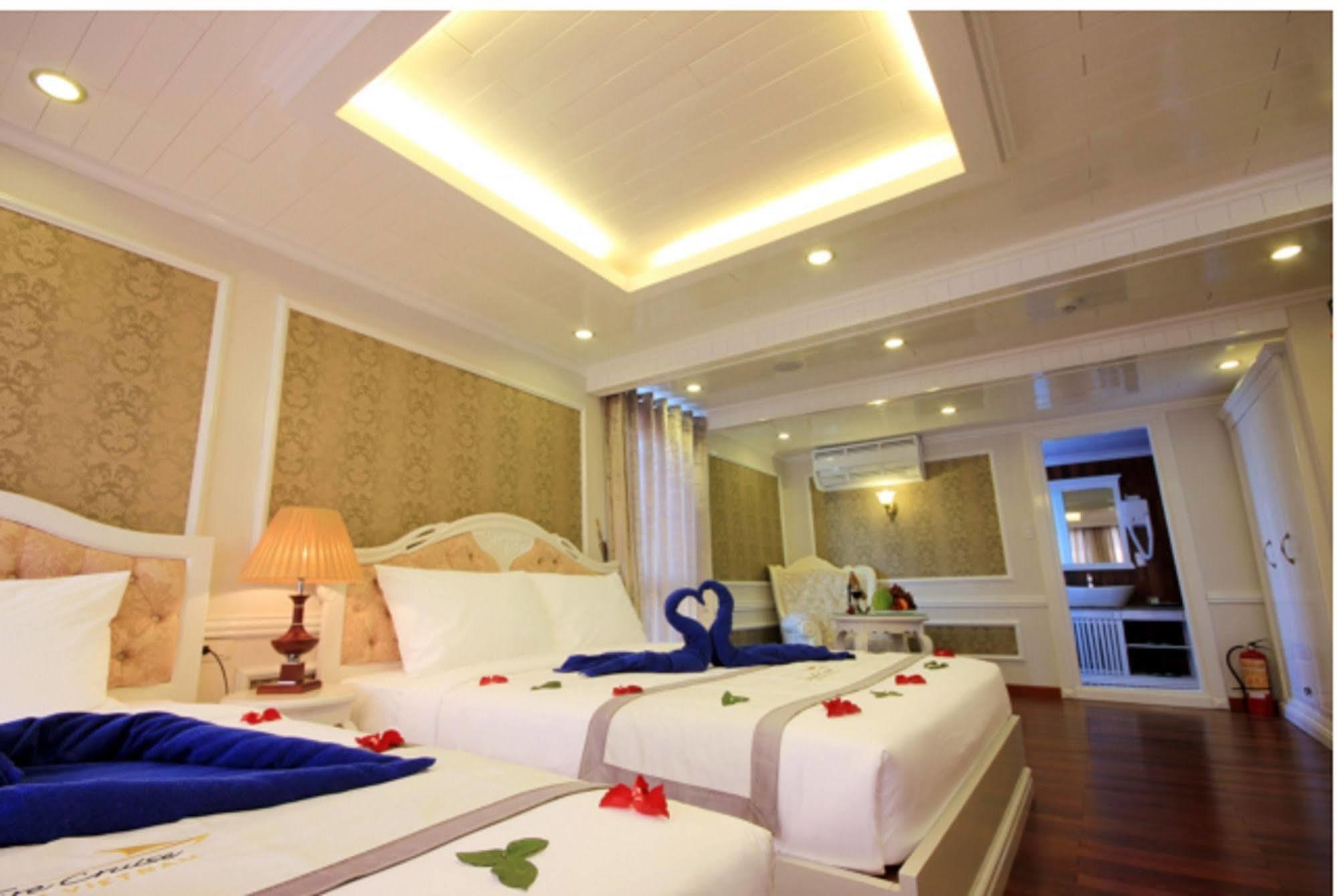 Signature Halong Cruise Ha Long Exterior foto