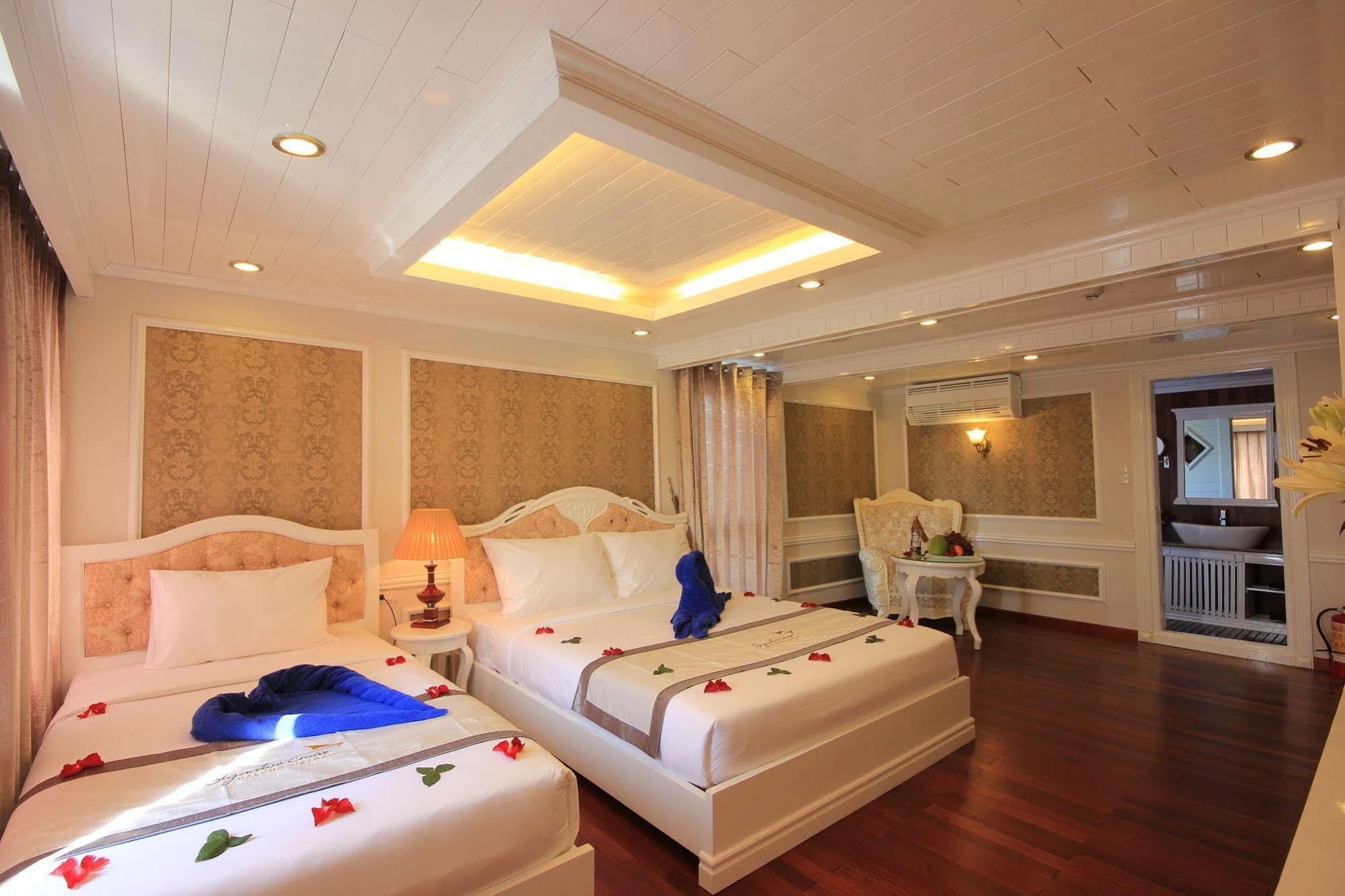 Signature Halong Cruise Ha Long Exterior foto
